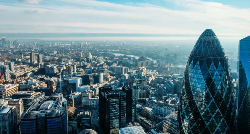 Tokyo forex session showing stable price movements and lower volatility compared to other sessions