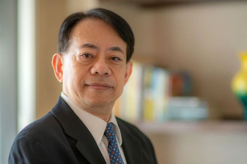 経済回復への強い期待が下支えに