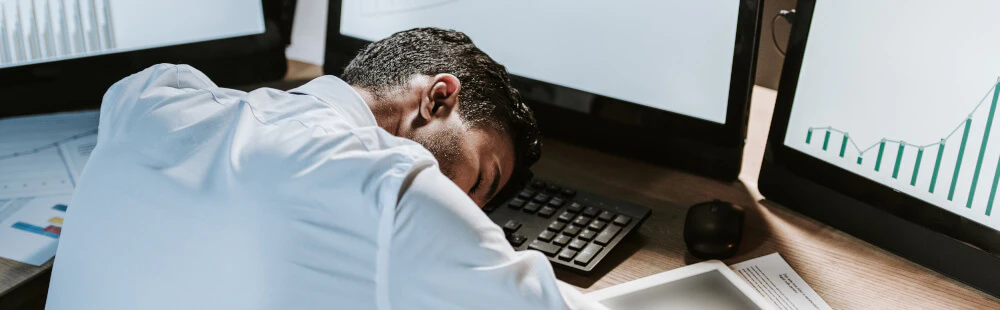 Trader overwhelmed by too much information and overanalyzing charts