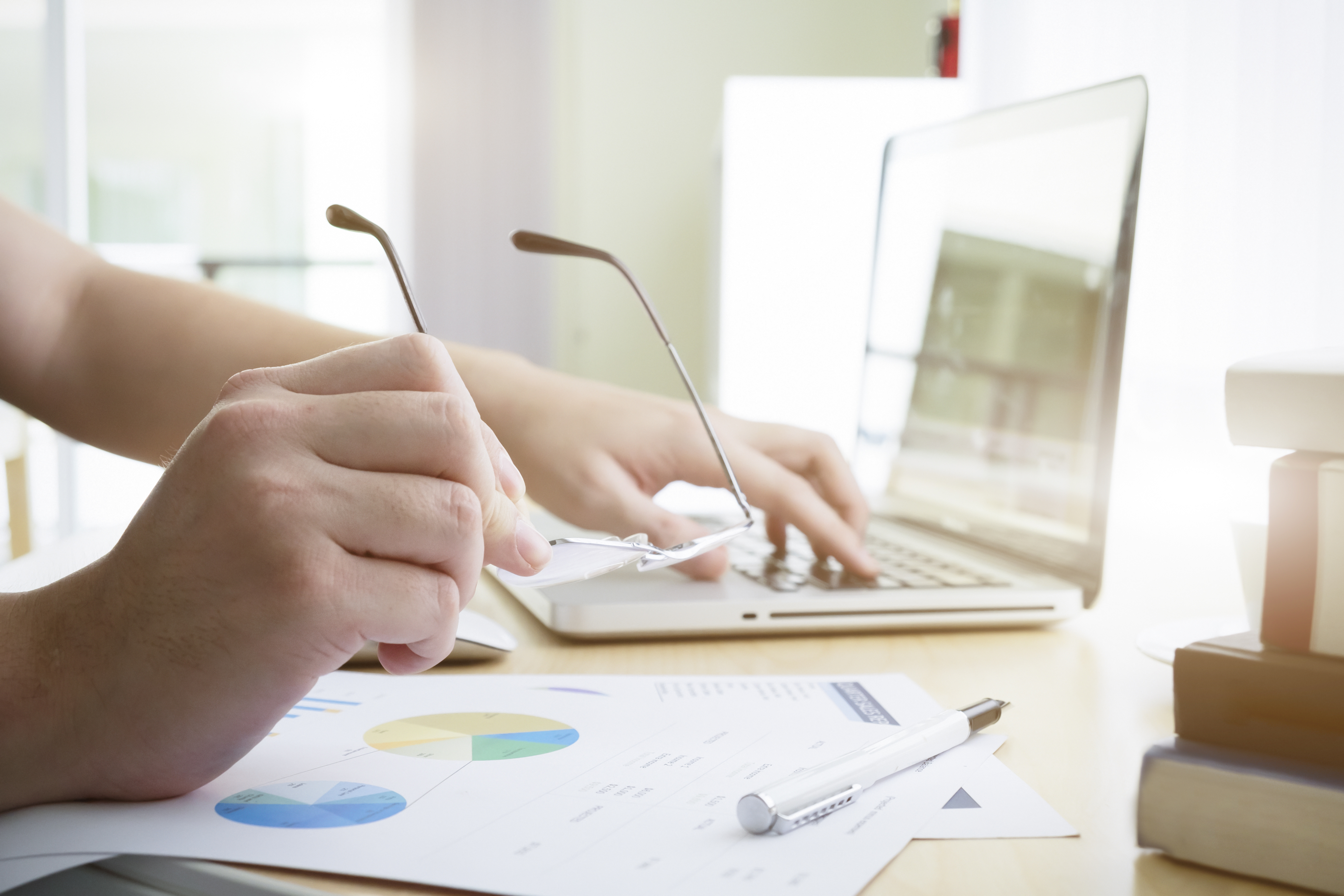 Master the basics of forex market analysis for successful trades